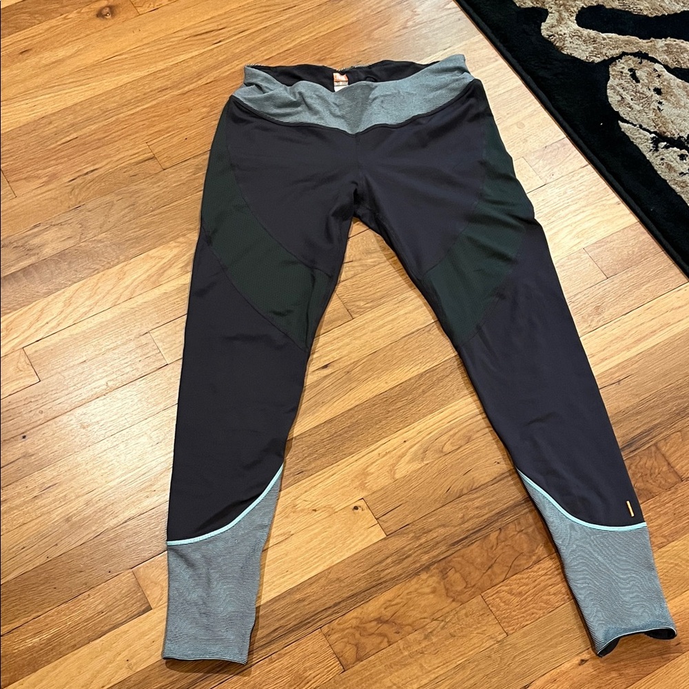 Lucy grey and blue Striped Leggings